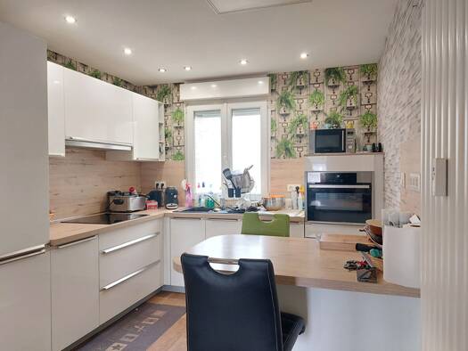 Appartement à vendre 66 000 € 3 pièces 2 chambres 73 m² Étage 1/3 La Carriere Saint-Avold 57500