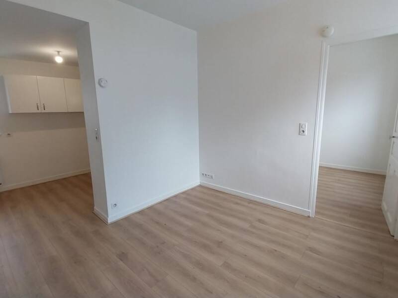 Maison à louer, 32m², SAINT YRIEIX LA PERCHE