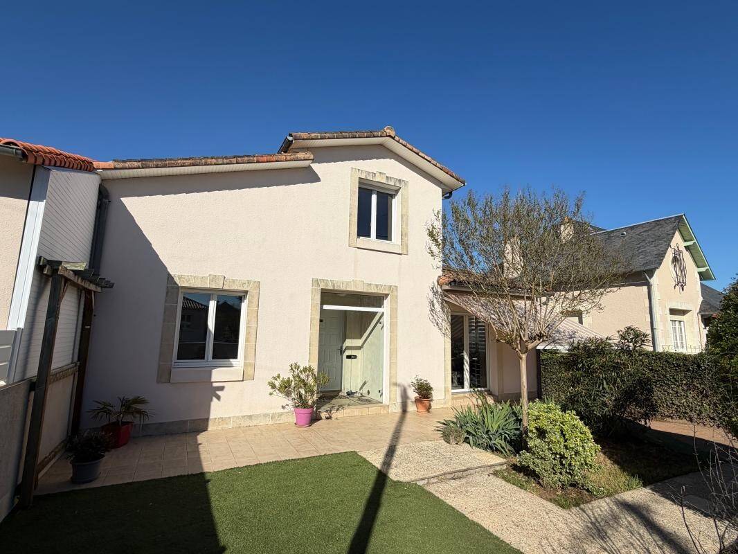 Maison à vendre, 172m², POITIERS