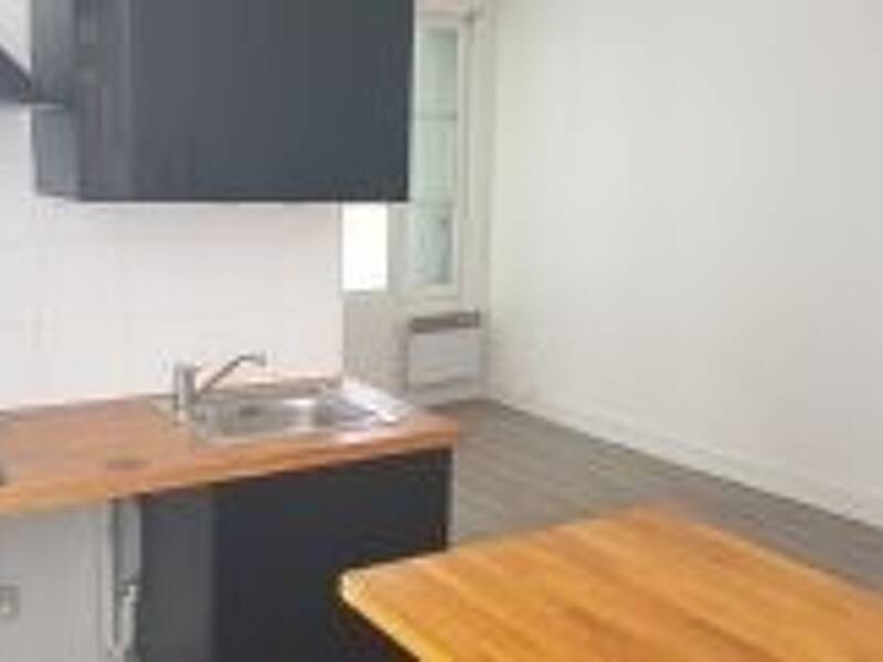 Maison à louer, 21m², IVRY SUR SEINE