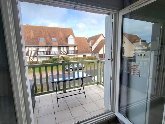 Duplex à vendre 156 000 € 2 pièces 1 chambre 30,2 m² Étage 1/1 Merville-Franceville-Plage 14810