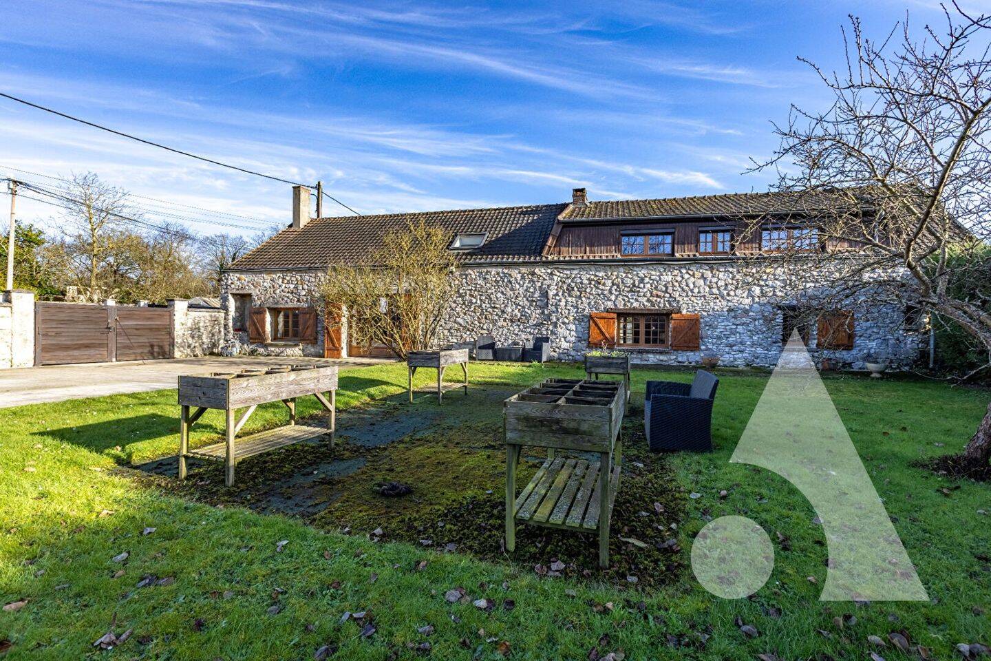 Maison à vendre, 178m², PEROY LES GOMBRIES