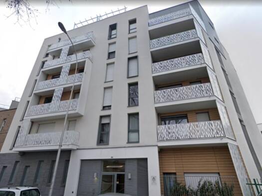 Appartement à louer 1 147 € 3 pièces 2 chambres 61 m² 1er étage Plaine Marcreux Pressensé Aubervilliers 93300
