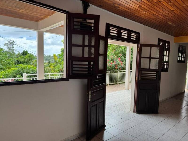 Maison à louer, 90m², RIVIERE PILOTE