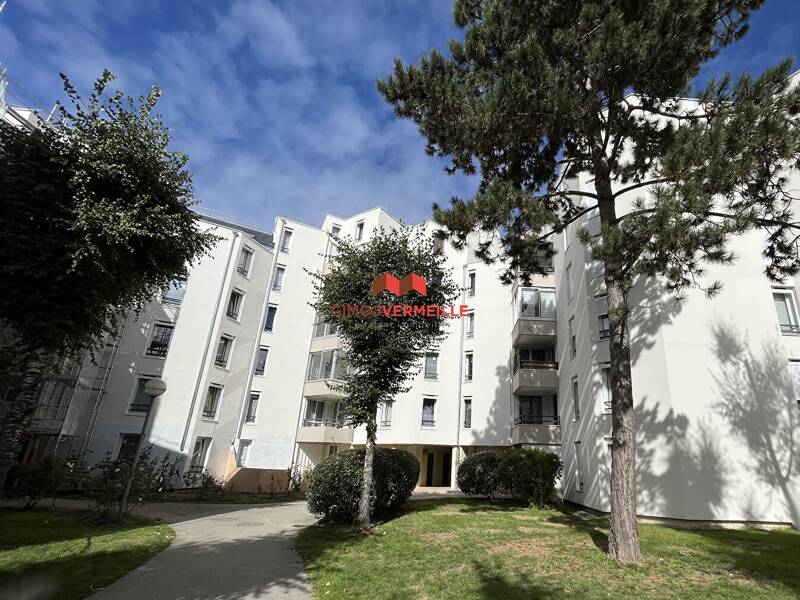 Maison à louer, 48m², MONTIGNY LE BRETONNEUX