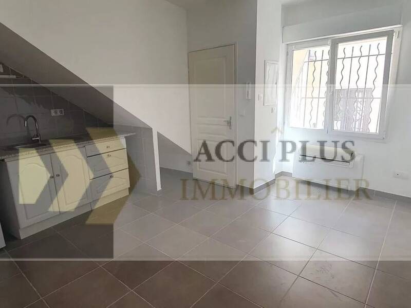 Maison à louer, 24m², NIMES