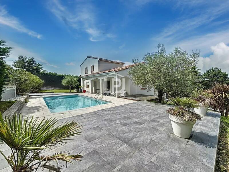 Maison à vendre, 186m², MONTRABE