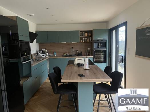 Maison à vendre 458 000 € 6 pièces 4 chambres 138 m² 677 m² de terrain Saint-Martin-du-Manoir 76290