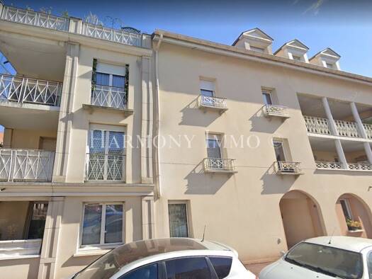 Appartement à vendre 212 000 € 2 pièces 1 chambre 47 m² RDC/4 Wissous 91320