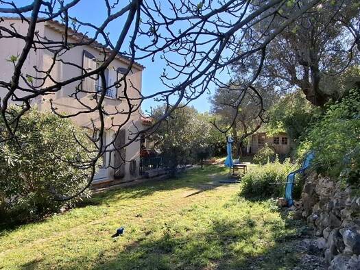 Maison à vendre 665 000 € 8 pièces 5 chambres 183 m² 1 007 m² de terrain Dardenne Hubac-Les Favières Toulon 83200