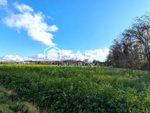 Terrain constructible à vendre 39 000 € 1 703 m² de terrain Hargicourt 02420