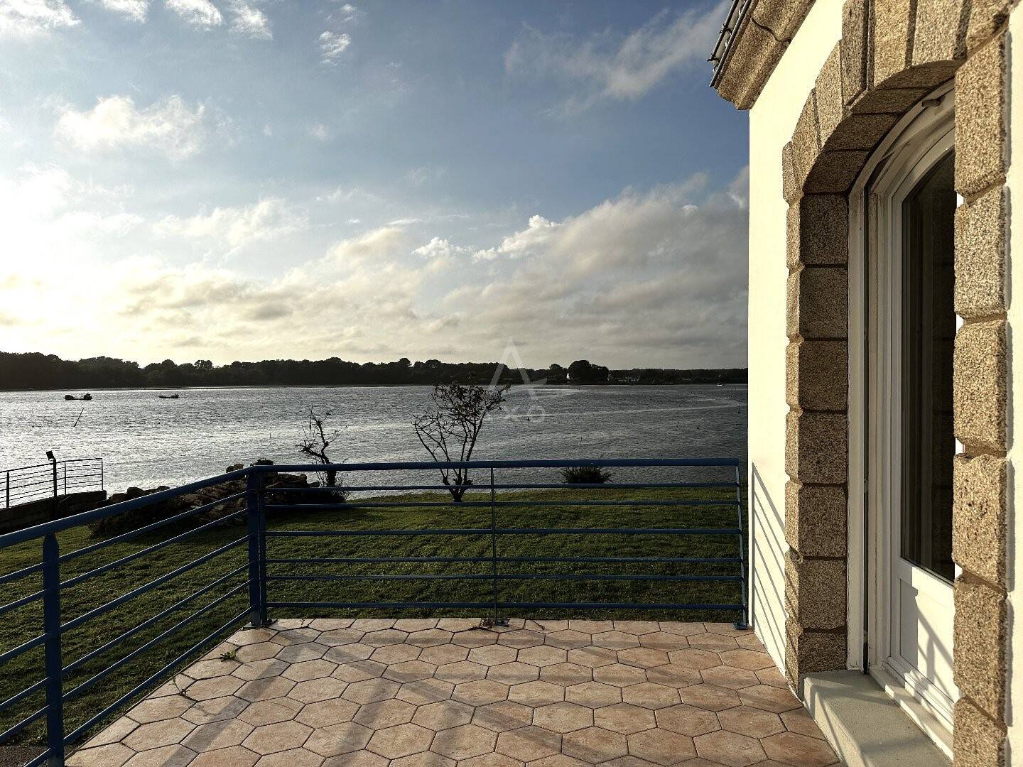 Maison à vendre, 103m², LOCOAL MENDON