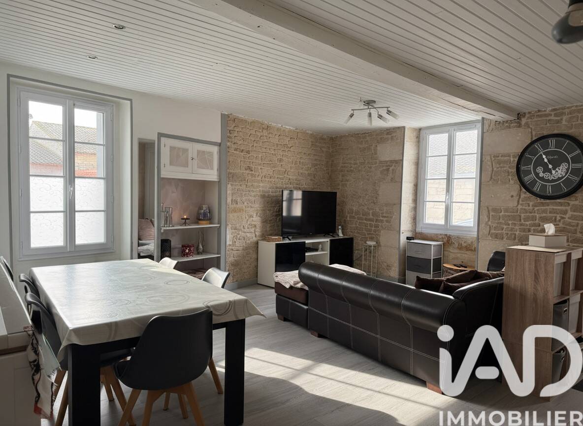 Maison à vendre, 97m², MAUZE SUR LE MIGNON