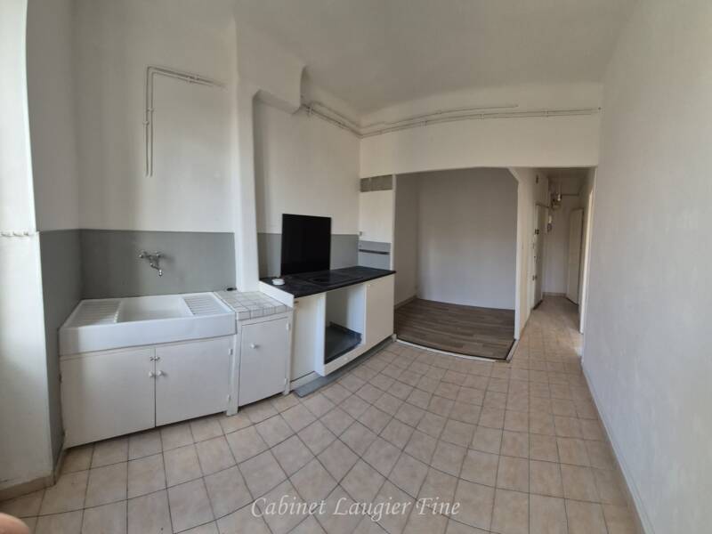 Maison à louer, 39m², MARSEILLE 8E