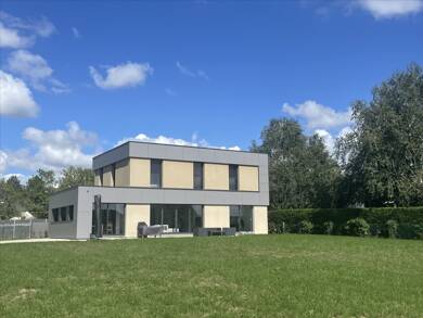 Maison à louer 1 995 € 6 pièces 5 chambres 184 m² Octeville-sur-Mer 76930
