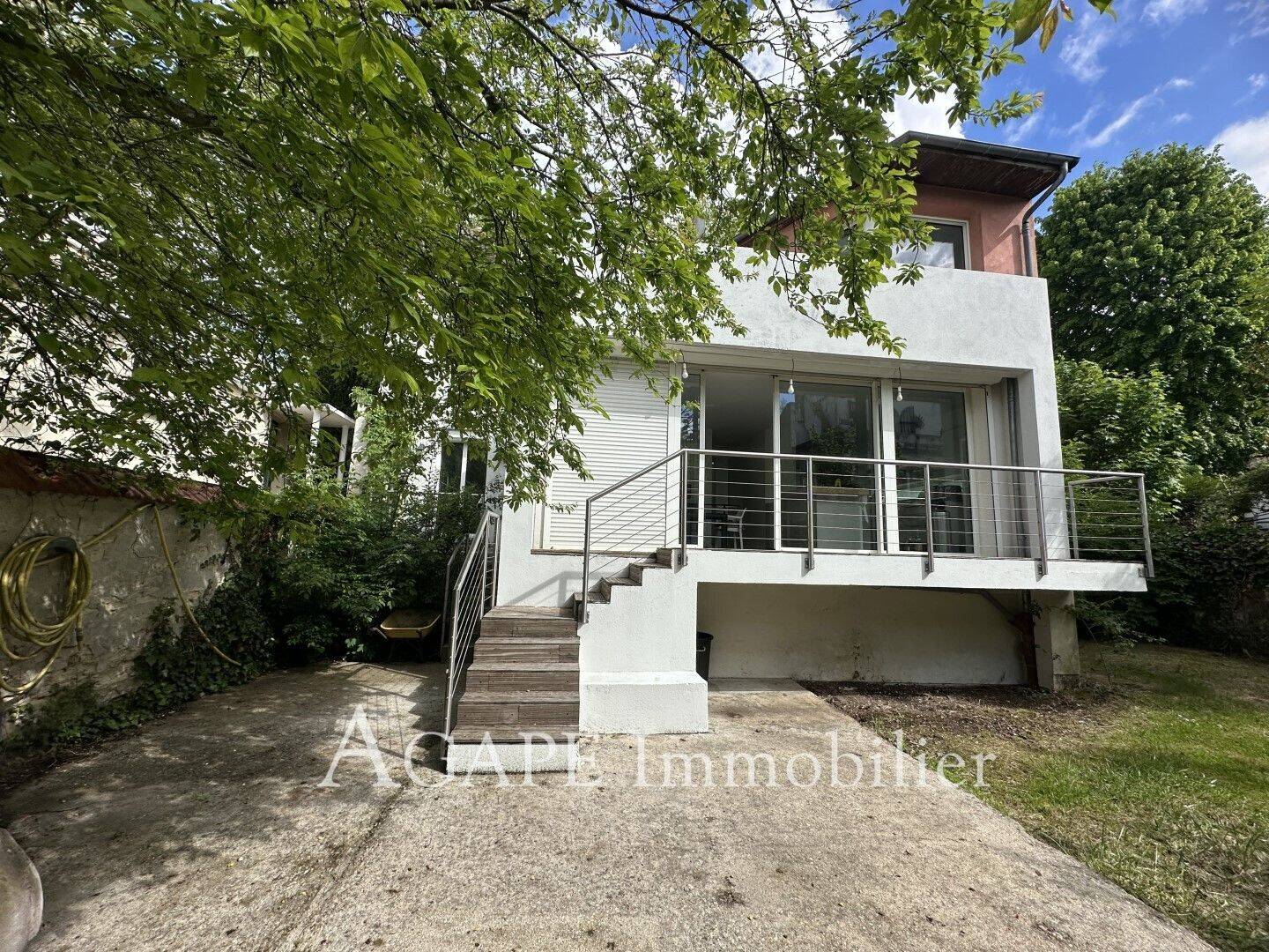 Maison à vendre, 150m², SAINT MAUR DES FOSSES