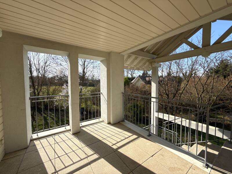 Maison à louer, 91m², SCIEZ