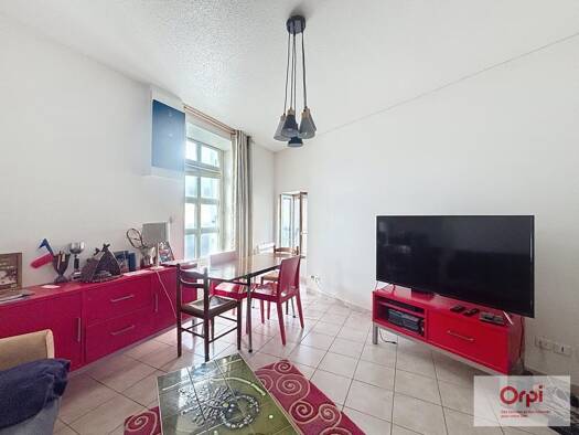 Maison de ville à louer 520 € 3 pièces 2 chambres 76,8 m² dès le 23/06/2026 Cité Bretonnie-Chatelet-Favieres-Conches Montluçon 03100