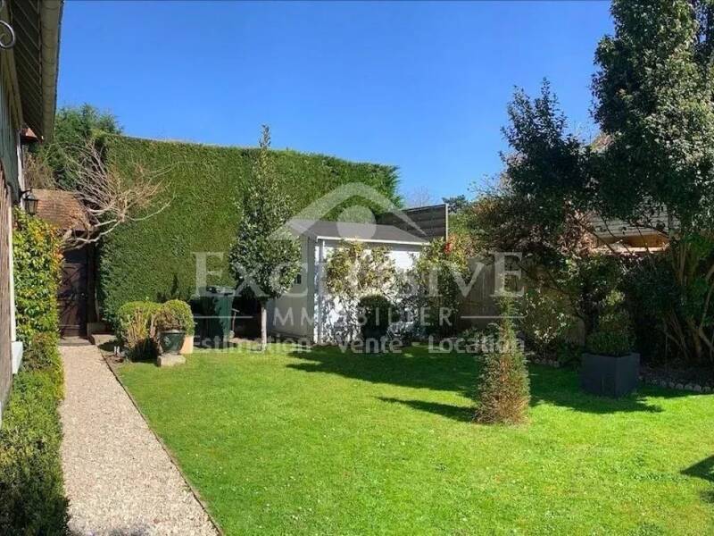 Maison à vendre, 145m², BONNEVILLE SUR TOUQUES