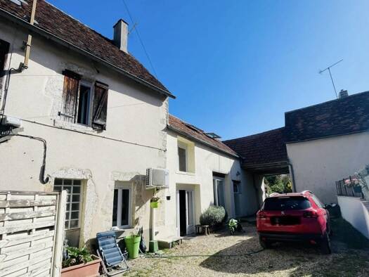 Maison à vendre 197 000 € 6 pièces 5 chambres 167 m² 778 m² de terrain Beaumont-du-Gâtinais 77890