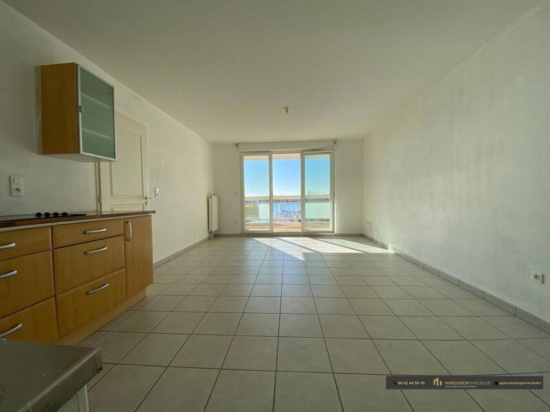 Maison à louer, 43m², PORT SAINT LOUIS DU RHONE