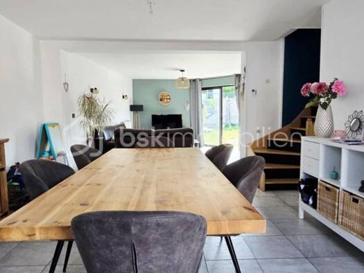 Maison de ville à vendre 200 000 € 5 pièces 3 chambres 130 m² 490 m² de terrain Ailly-sur-Noye 80250