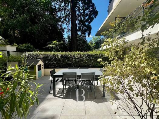 Appartement à vendre 499 000 € 3 pièces 2 chambres 65 m² RDC Thierry-Saint Cloud Ville-d'Avray 92410
