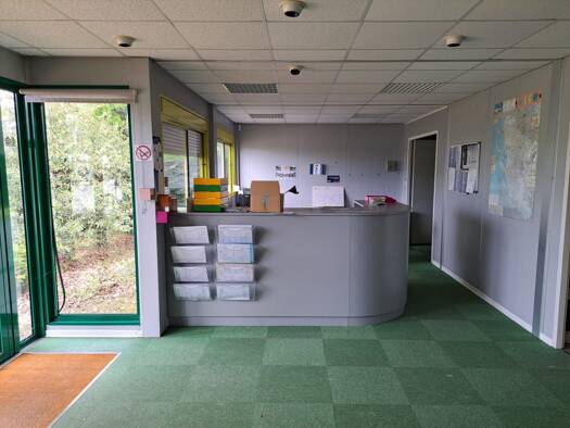 Local commercial à louer 1 370 € 125 m² de surface de vente Chaniers 17610