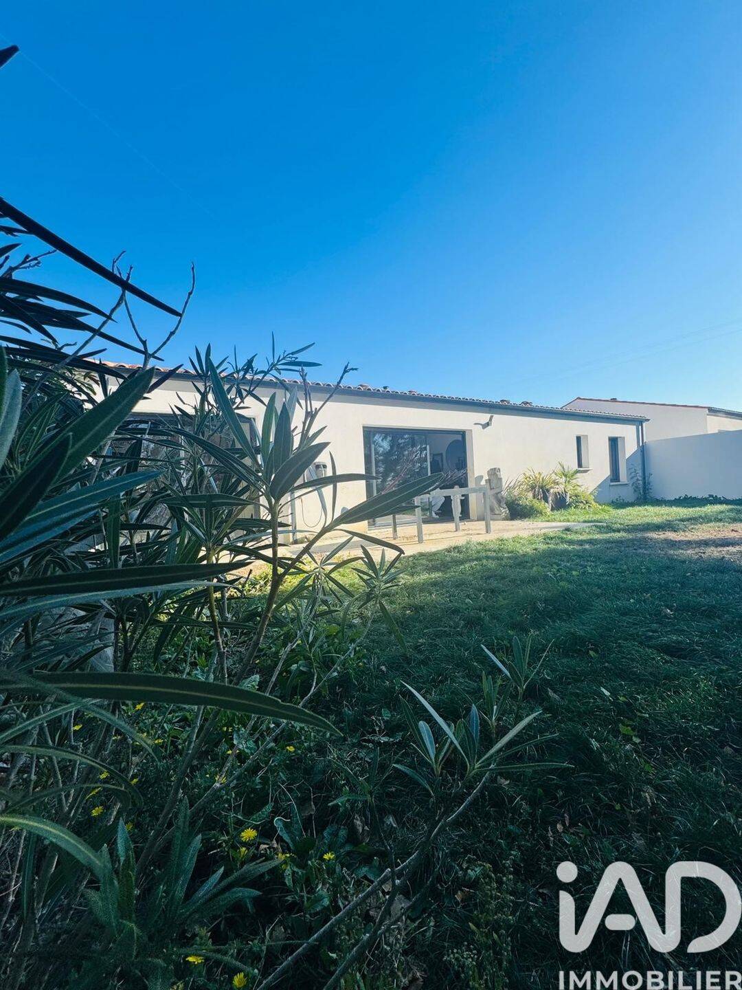 Maison à vendre, 100m², SAINT SAUVEUR D'AUNIS