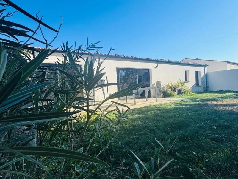 Maison à vendre, 100m², SAINT SAUVEUR D'AUNIS