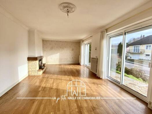Maison de plain-pied à vendre 179 900 € 4 pièces 3 chambres 121,7 m² 818 m² de terrain Oradour-sur-Glane 87520