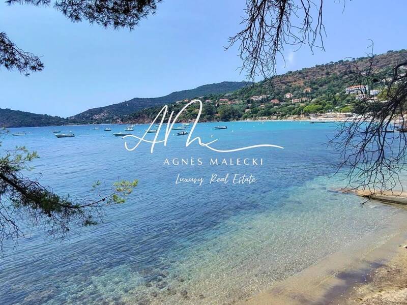 Maison à vendre, 460m², RAYOL CANADEL SUR MER