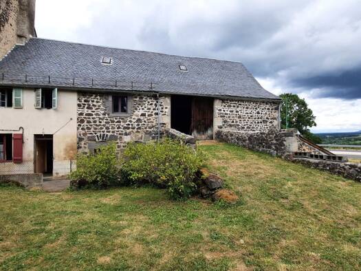 Maison à vendre 160 000 € 6 pièces 4 chambres 94 m² 776 m² de terrain Saint-Pierre-Roche 63210