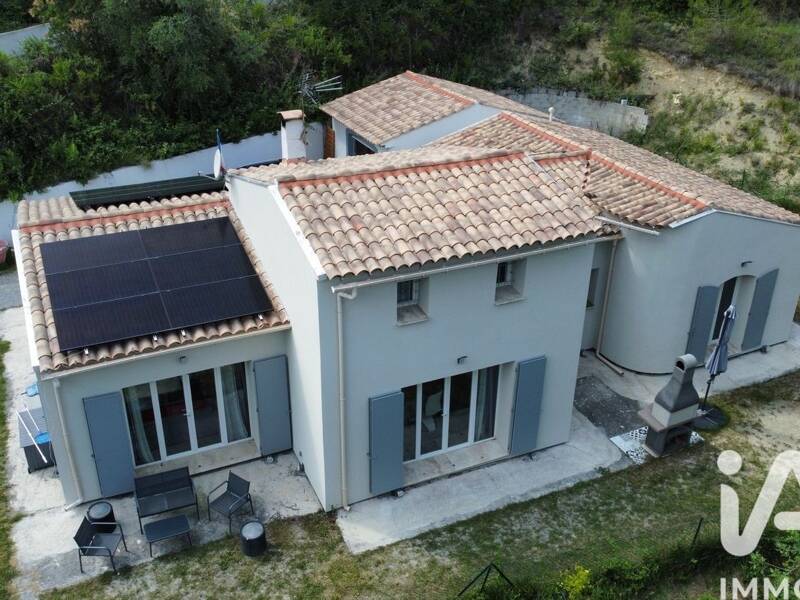 Maison à vendre, 141m², PIERREFEU