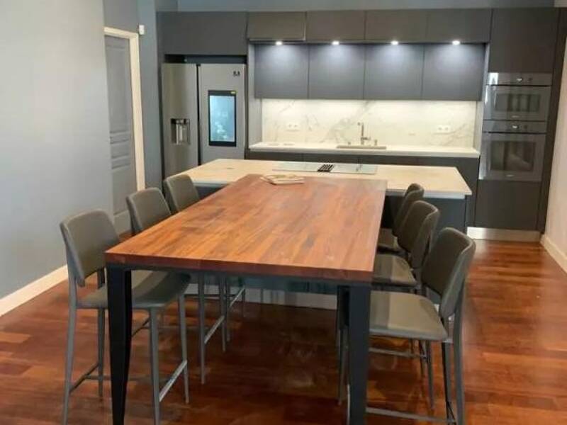 Maison à louer, 216m², AIGREMONT