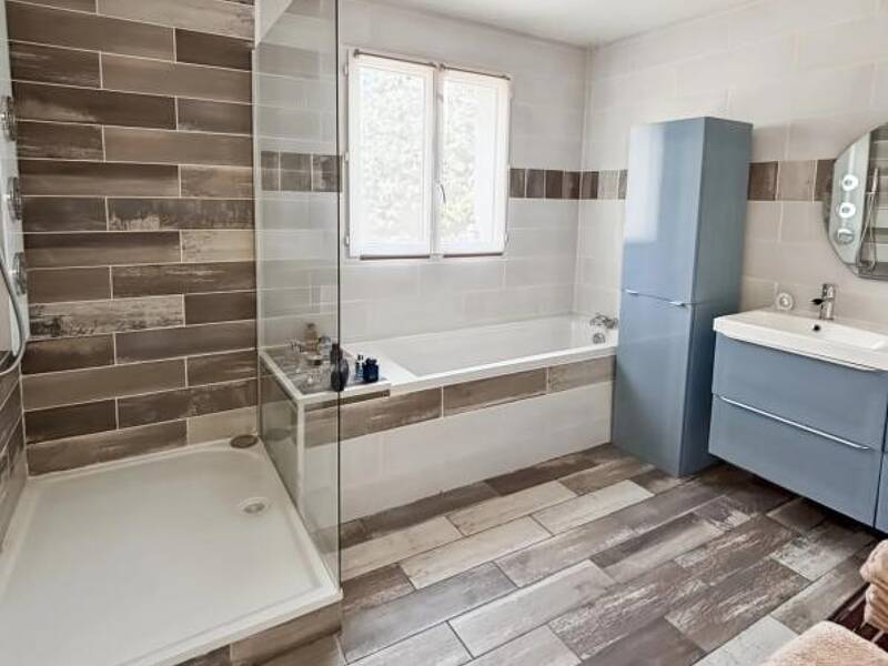 Maison à vendre, 209m², ANGOULEME