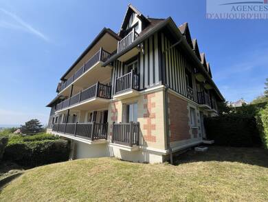 Appartement à vendre 299 000 € 3 pièces 2 chambres 62 m² Étage 1/4 Blonville-sur-Mer 14910