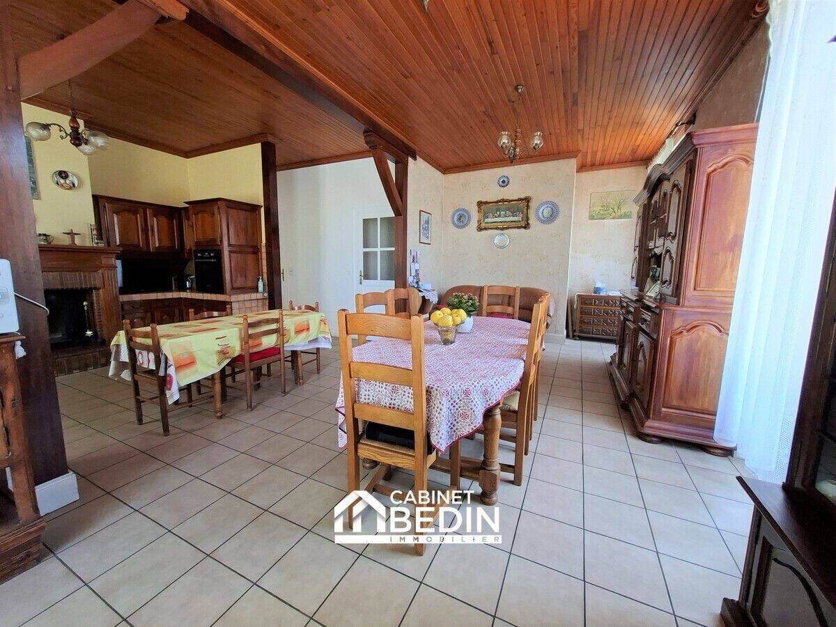 Maison à vendre, 275m², FARGUES SAINT HILAIRE