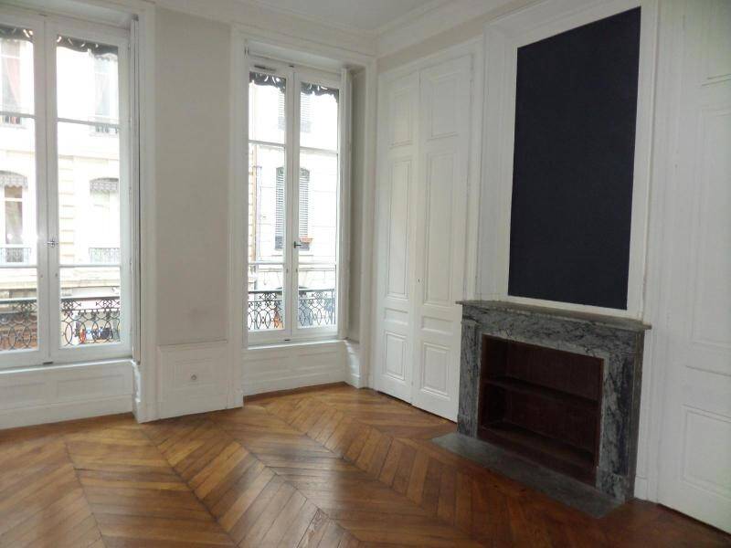 Maison à louer, 82m², LYON 2E