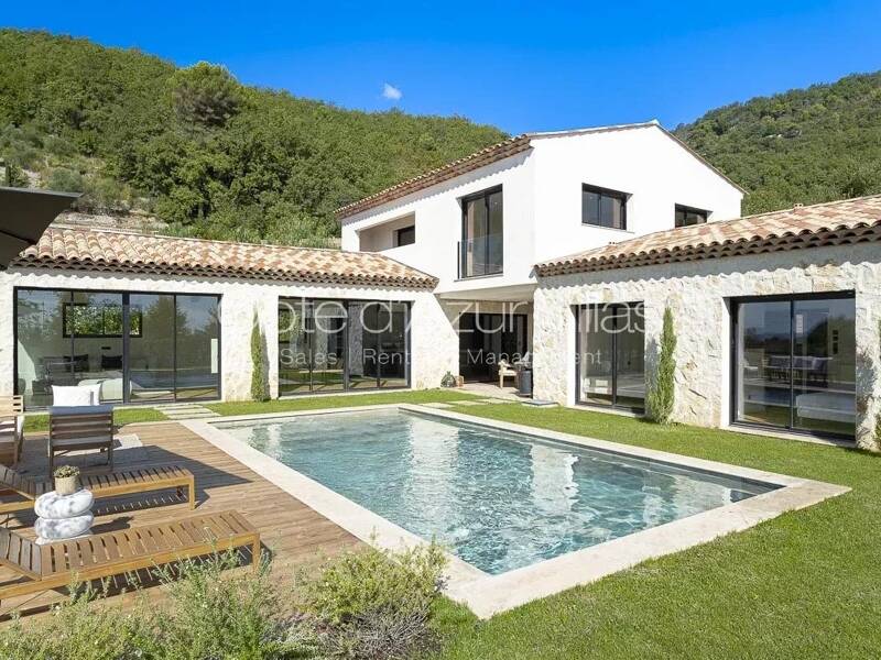 Maison à vendre, 231m², TOURRETTES SUR LOUP