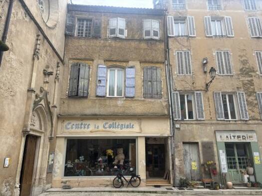 Local commercial à vendre 164 000 € 159,7 m² de surface de vente Barjols 83670
