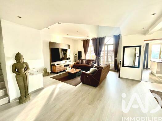 Triplex à vendre 848 000 € 6 pièces 5 chambres 162 m² Étage 3/3 Port Ham-Village Cergy 95000