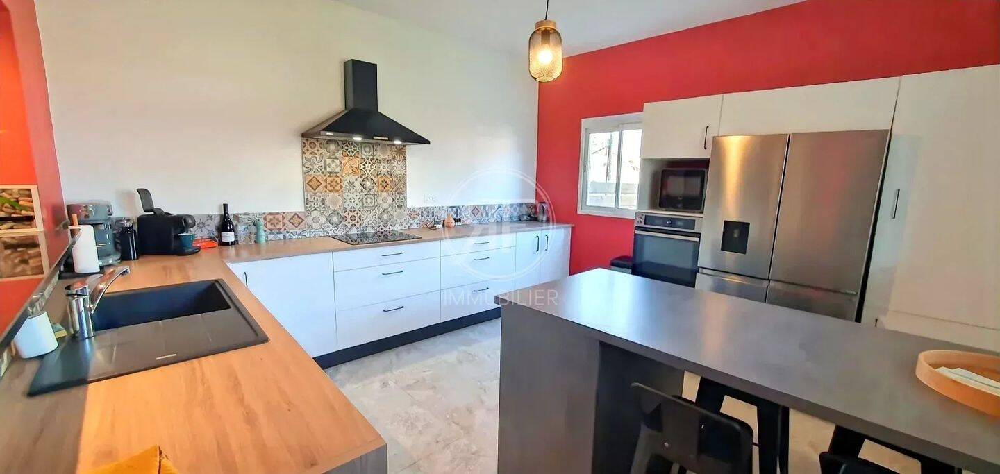 Maison à vendre, 130m², SAINT SEURIN SUR L'ISLE