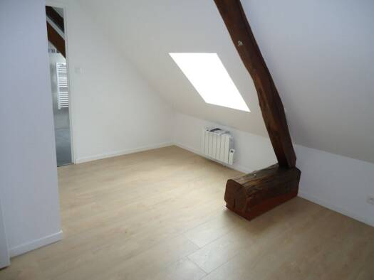 Appartement à louer 530 € 2 pièces 1 chambre 29,2 m² 2ème étage Janville 60150