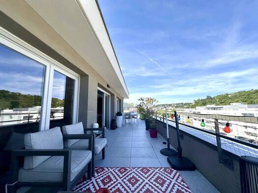 Appartement à vendre 630 000 € 3 pièces 2 chambres 102 m² 4ème étage Aix-les-Bains 73100