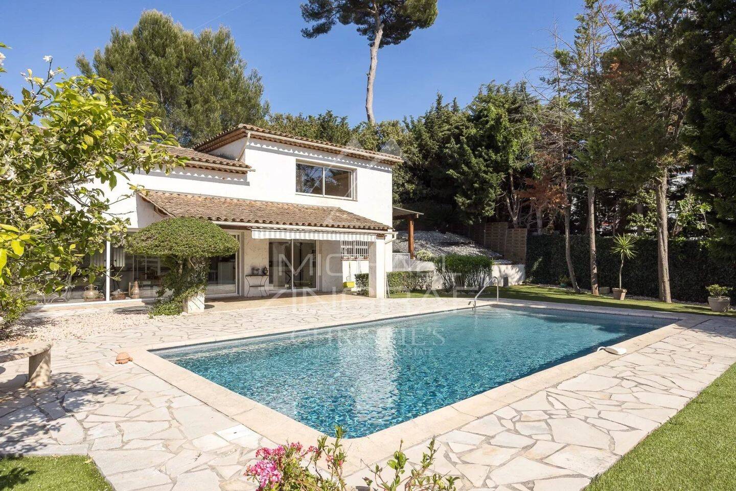 Maison à vendre, 192m², ANTIBES