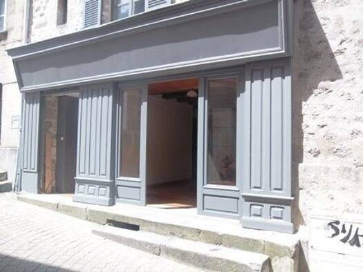 Appartement à louer - logement étudiant 280 € 1 pièce 31,2 m² Nord La Souterraine 23300