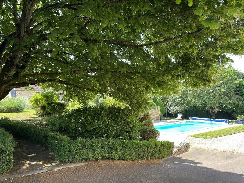 Maison à vendre, 230m², VENDEUVRE SUR BARSE