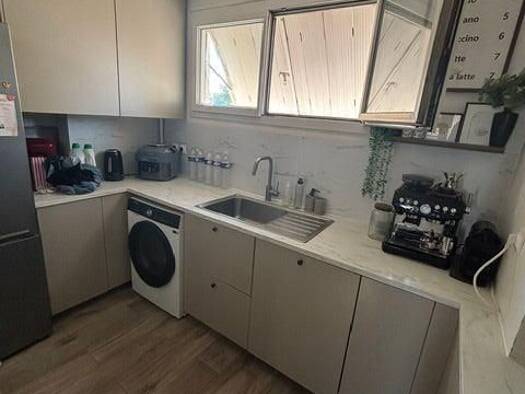 Appartement à louer 1 150 € 3 pièces 2 chambres 62,29 m² 1er étage Baudouin République Le Bourget 93350