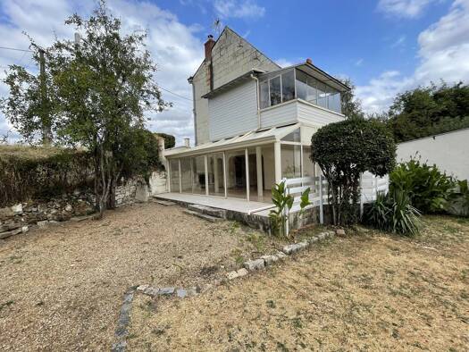 Maison à vendre 124 890 € 4 pièces 2 chambres 120 m² 305 m² de terrain Saint Lambert des Levées Nord Saumur 49400